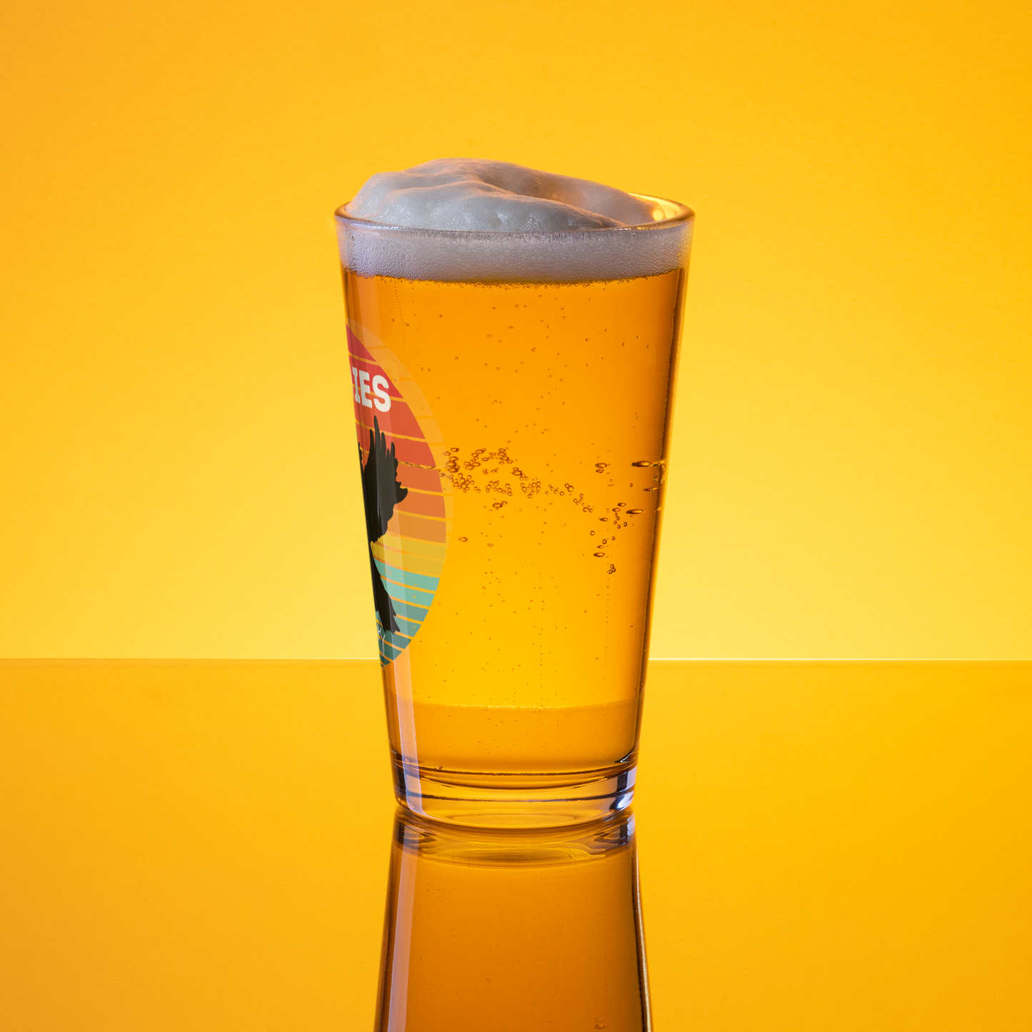 Retro Duck Pint Glass